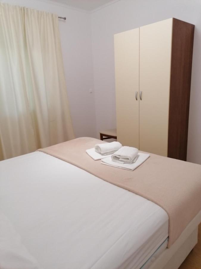 Apartments Dinko Duće Extérieur photo