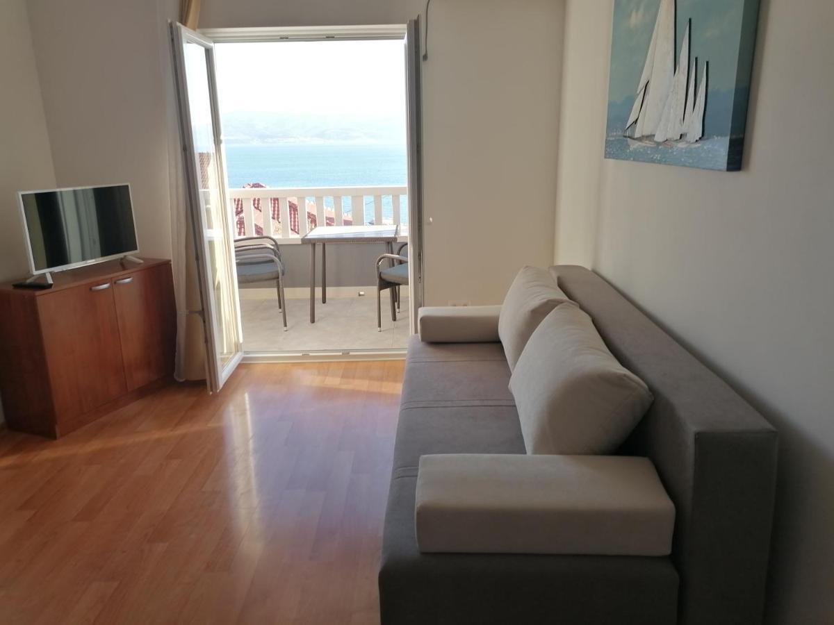 Apartments Dinko Duće Extérieur photo
