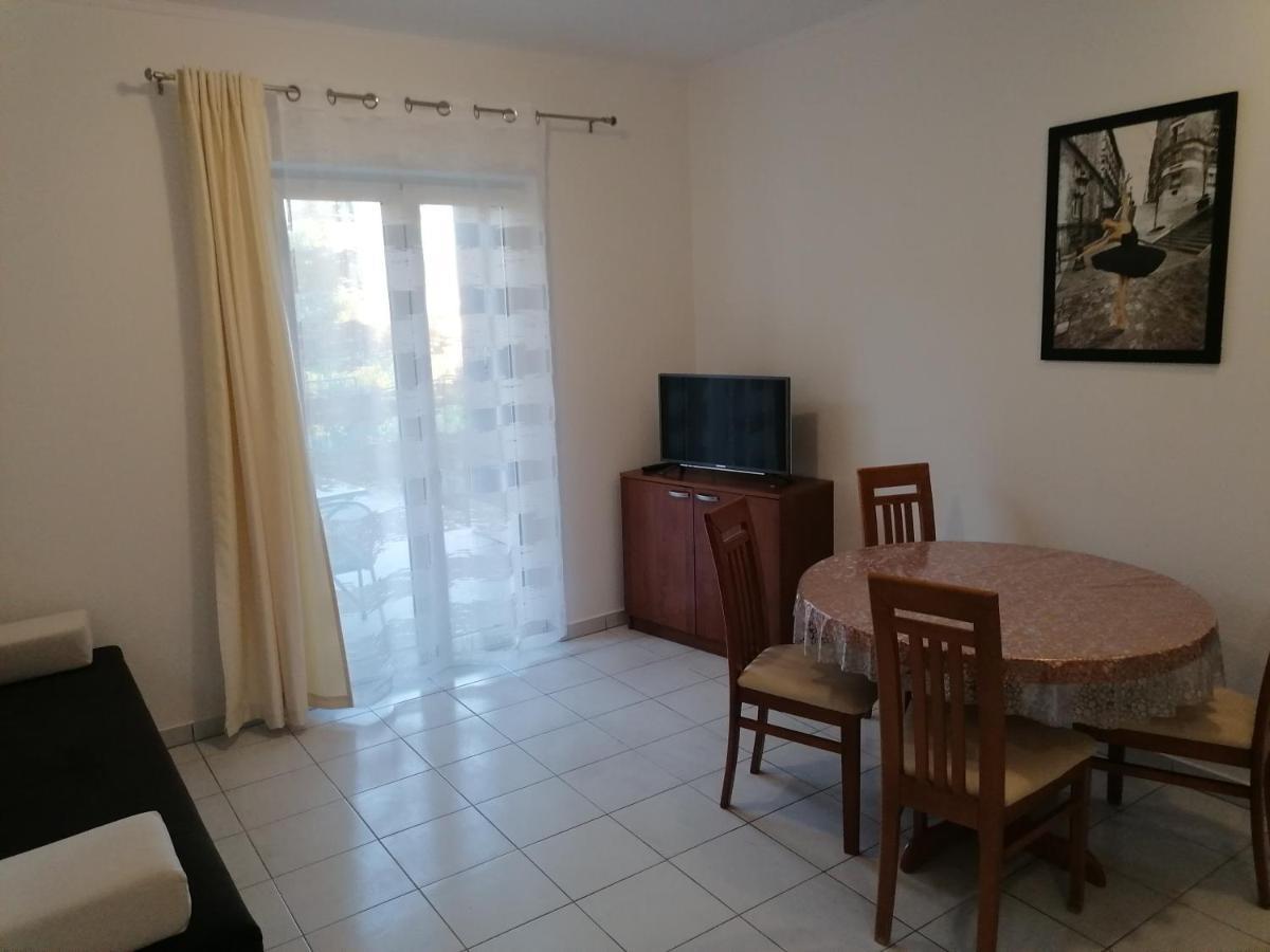 Apartments Dinko Duće Extérieur photo