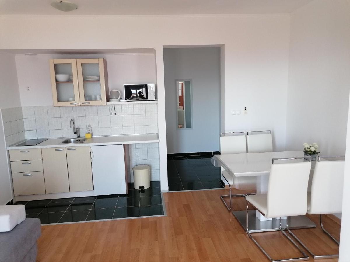 Apartments Dinko Duće Extérieur photo